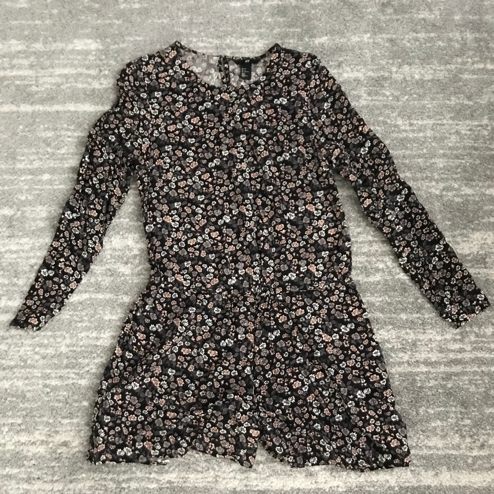 Long sleeve romper